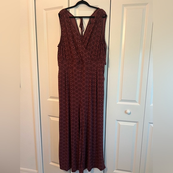 Torrid Sleeveless Printed Wide-Leg Jumpsuit – Size 3 - Picture 1 of 6